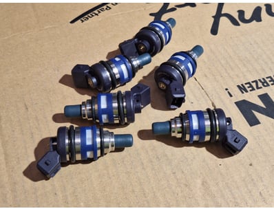 Set Of 6 16600-40P07 370CC Fuel Injectors For Niss...