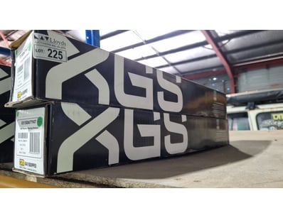 MOSTLY UNRESERVED 4x4 WORKSHOP BUSINESS CLOSURE... - Lot 225