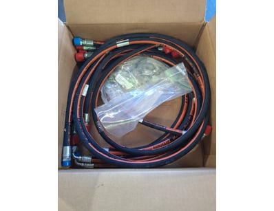 Assorted airhoses and fittings

