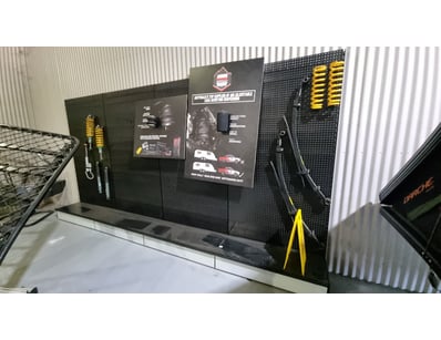 MOSTLY UNRESERVED 4x4 WORKSHOP BUSINESS CLOSURE ... - Lot 58