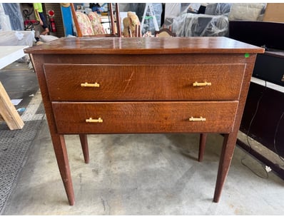 QLD Public Trustee Home & Collectables Clearanc... - Lot 205