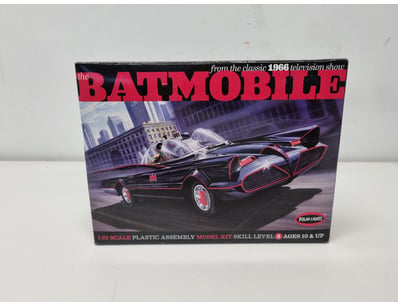 POLAR LIGHTS 1966 BATMAN TELEVISION SERIES BATMOBI...