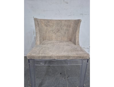 House & Homewares (A91001) - Lot 1528