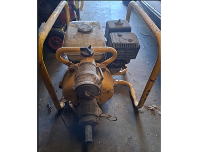 Ex Govt Davey 81226-0 Water Pump – S/N 1110 

De...