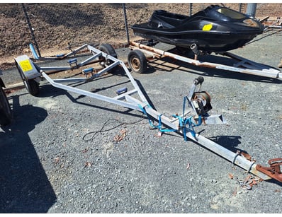 City of Gold Coast Abandoned Vehicles (ON4363) - Lot 33