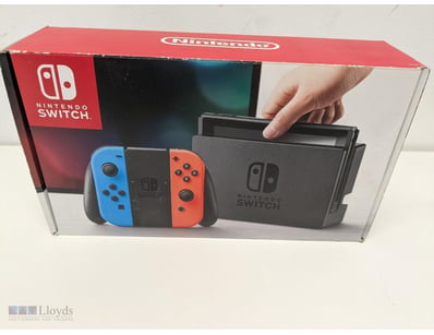 NINTENDO SWITCH CONSOLE WITH BLUE AND RED JOY-CON ...