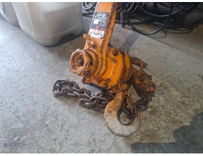 Winch Block, Chain Hoist, 3 Tonne Capacity

Coll...