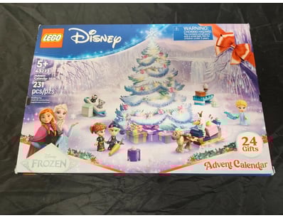 **UNRESERVED** COOKIE'S LIFETIME COLLECTION OF ... - Lot 957