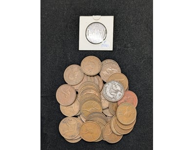 COLLECTION OF 1951 AUSTRALIAN PENNIES

Condition...