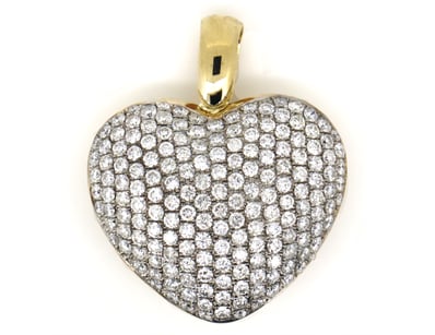 Diamonds Are A Woman's Best Friend (A977) - Lot 3402