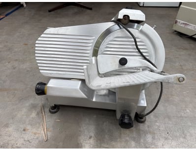 UNRESERVED National Surplus Clearance - Lot 439