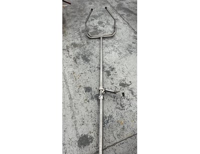 Assorted lot of galvanized steel Three-Way Wire Sp...