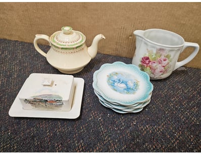 Antiques, Vintage & Interior Treasures (A1008) - Lot 588