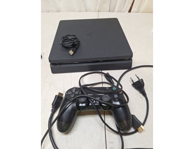 Home Entertainment, Audio & Computers (A998) - Lot 2028