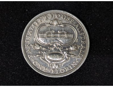 1927 AUSTRALIAN 8 PEARL PARLIAMENT HOUSE FLORIN
...