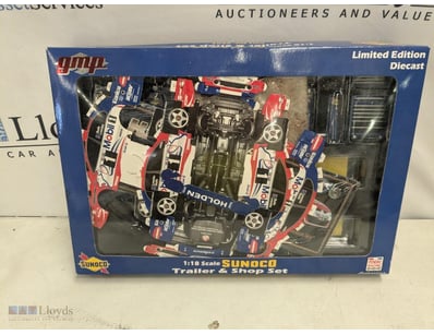 GMP LIMITED EDITION 1:18 SCALE GMP PENSKE RACING S...