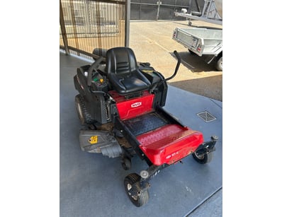 Mostly Unreserved Ex-Govt Marine Trailers & Machi... - Lot 5