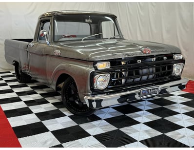 <b>1965 Ford F100 Custom - Silver Patina - 351 Win...