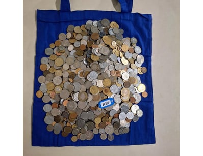 Banknotes & Coins (A985) - Lot 4023