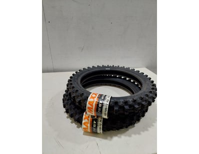 Motorcycle Apparel & Accessories (NSWA984) - Lot 653