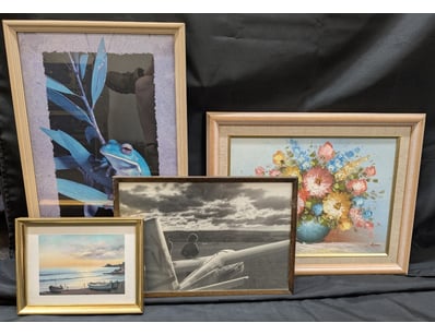Art Market (A996) - Lot 102