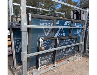 Stillage of Assorted Aluminium Glass Windows

Gl...