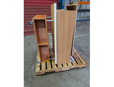 Pallet Lot Of Office Furniture 

Note: May Be Miss...