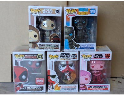 FUNKO POP VINYL FIGURE COLLECTION - STAR WARS, GOD...