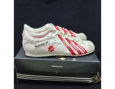 Mancave & Memorabilia (A995) - Lot 710