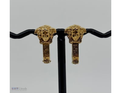 VERSACE GOLD MEDUSA HEAD GRECA EARRINGS, RRP $620
...