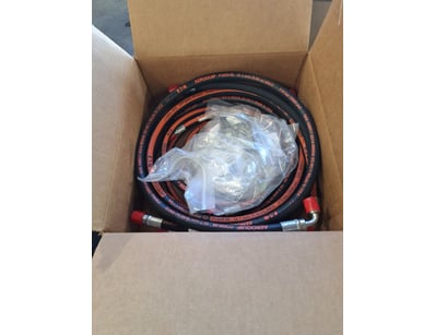Assorted airhoses and fittings

