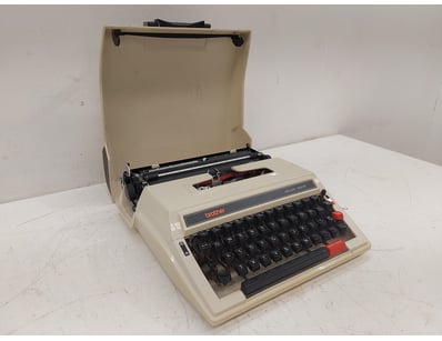 Antiques, Vintage & Interior Treasures (A1006) - Lot 100301