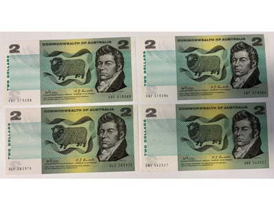AUSTRALIAN $2 BANKNOTES -

X4 R83 (UNC), CV: $11...