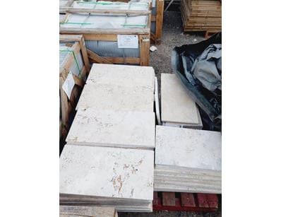 Natural stone tiles.
Classic Travertine Italian st...