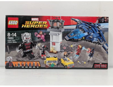 **UNRESERVED** LEGO Marvel Super Heroes set 76051 ...