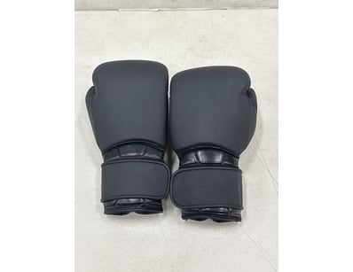 Unclaimed Freight (GCA995) - Lot 348