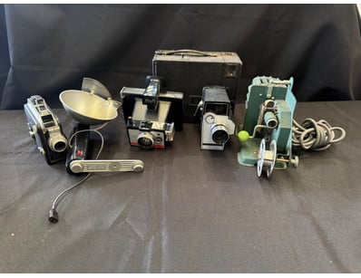 VINTAGE FILM CAMERA COLLECTION WITH PROJECTOR AND ...