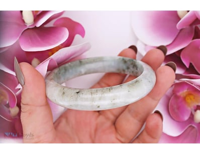 NATURAL BURMESE JADE BANGLE ON 925 SILVER - WITH C...