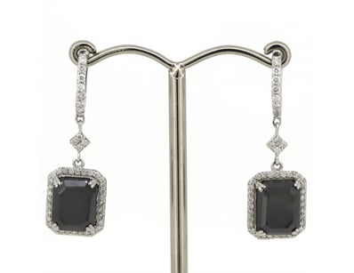Diamonds Are A Woman's Best Friend (A976) - Lot 3203