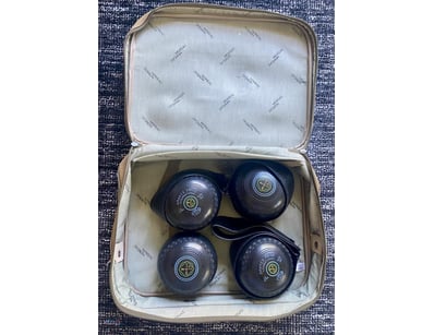Lawn Bowls Set X 4 Made By Drakes Pride (Uk) Size ...