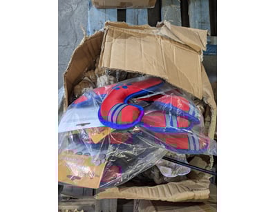 Unreserved Brand New Pet Supplies - Lot 174
