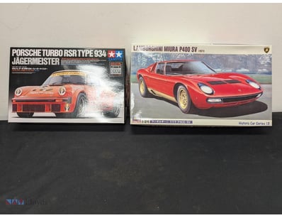 TAMIYA MODEL KIT PAIR - PORSCHE TURBO RSR TYPE 934...