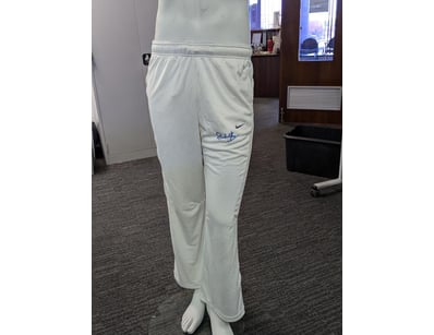 SACHIN TENDULKAR SIGNED NIKE ORIGINAL TEST PANTS
...