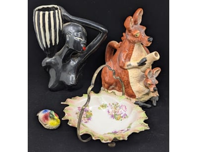 The Curio Collection (A990) - Lot 1077