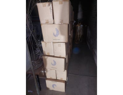 Bulk lot comprising multiple boxes of WYSTIRA bran...