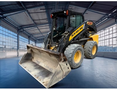 2013 New Holland L230 Skid Steer 

Manufacture Y...