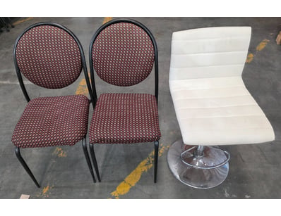 3x assorted chairs

Approximate dimensions: whit...