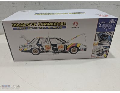HOLDEN VK COMMODORE 1986 BATHURST WINNER DIECAST M...