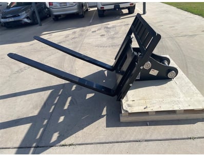 UNUSED Forklifts, Skidsteer & Excavator Attachme... - Lot 17