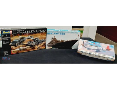 VINTAGE SCALE MODEL KIT COLLECTION - MILITARY AIRC...